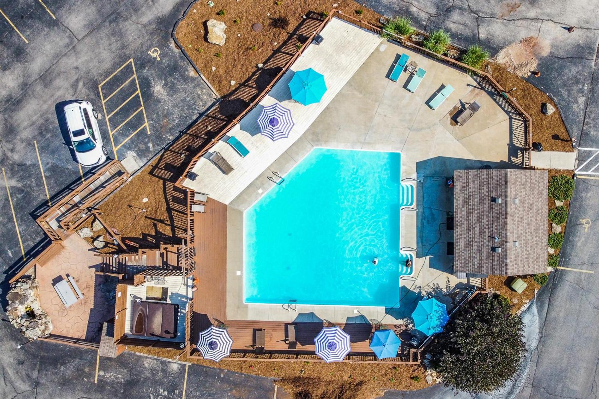 Woodpecker Watchtower Apartment Branson Ngoại thất bức ảnh